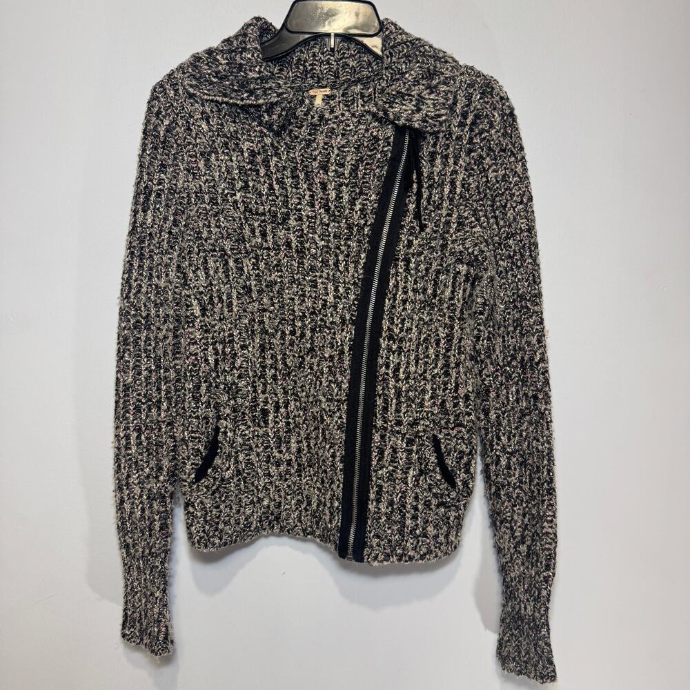 Free People Asymmetrical Zip black & white marled chunky knit sweater Size XS